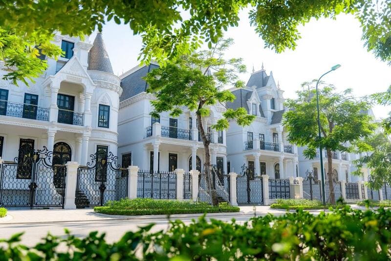 “Bỏ qua” cơn sốt vàng, giới bất động sản tìm kiếm “sóng” biệt thự Thủ đô