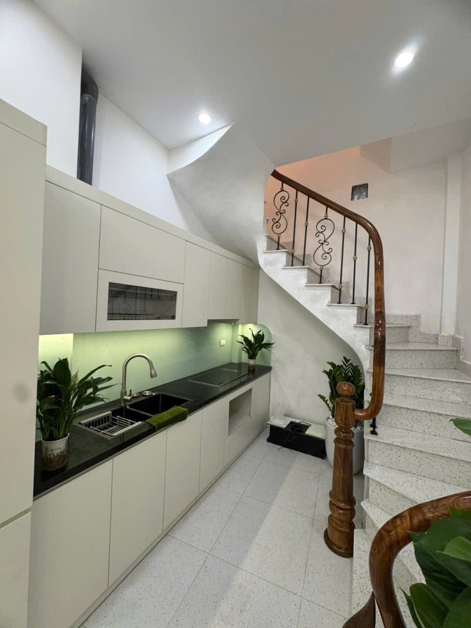 💎 CỰC HIẾM: NHÀ ĐỘI CẤN - SÁT LĂNG BÁC - FULL NỘI THẤT - GIÁ MỚI 6.868 TỶ