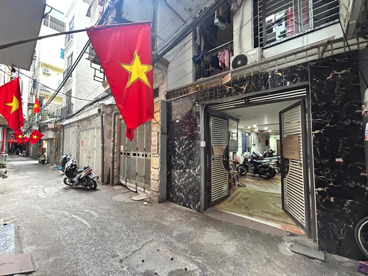 Chính chủ bán căn 02 CCMN sổ riêng biệt 58m2 Phố Chợ Khâm Thiên (Ngõ 198 Xã Đàn) 2.85 tỷ Đống Đa