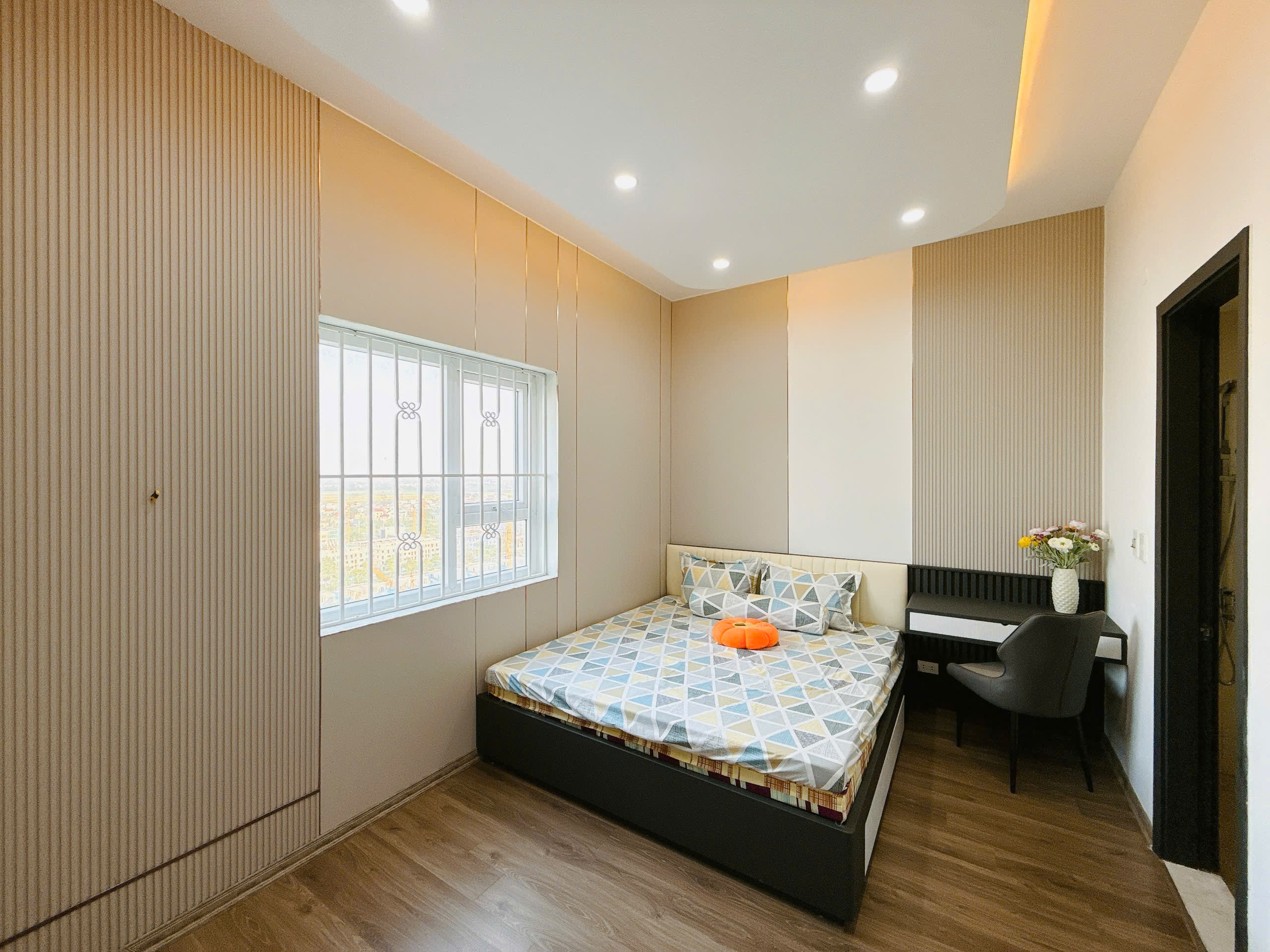 Siêu Phẩm Căn Góc 3 Ngủ - View Trọn Biển Hồ - Kđt Thanh Hà