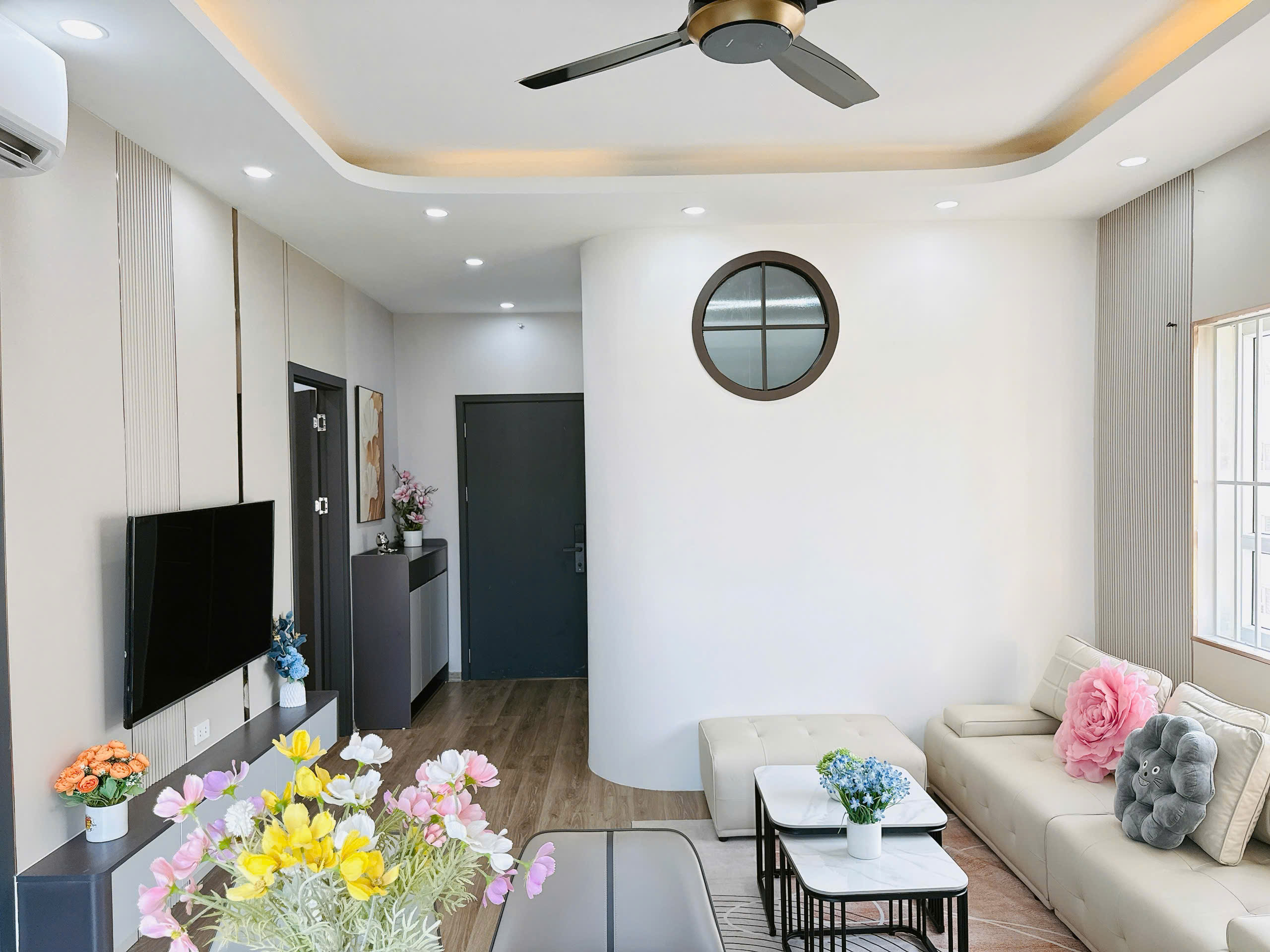 Siêu Phẩm Căn Góc 3 Ngủ - View Trọn Biển Hồ - Kđt Thanh Hà