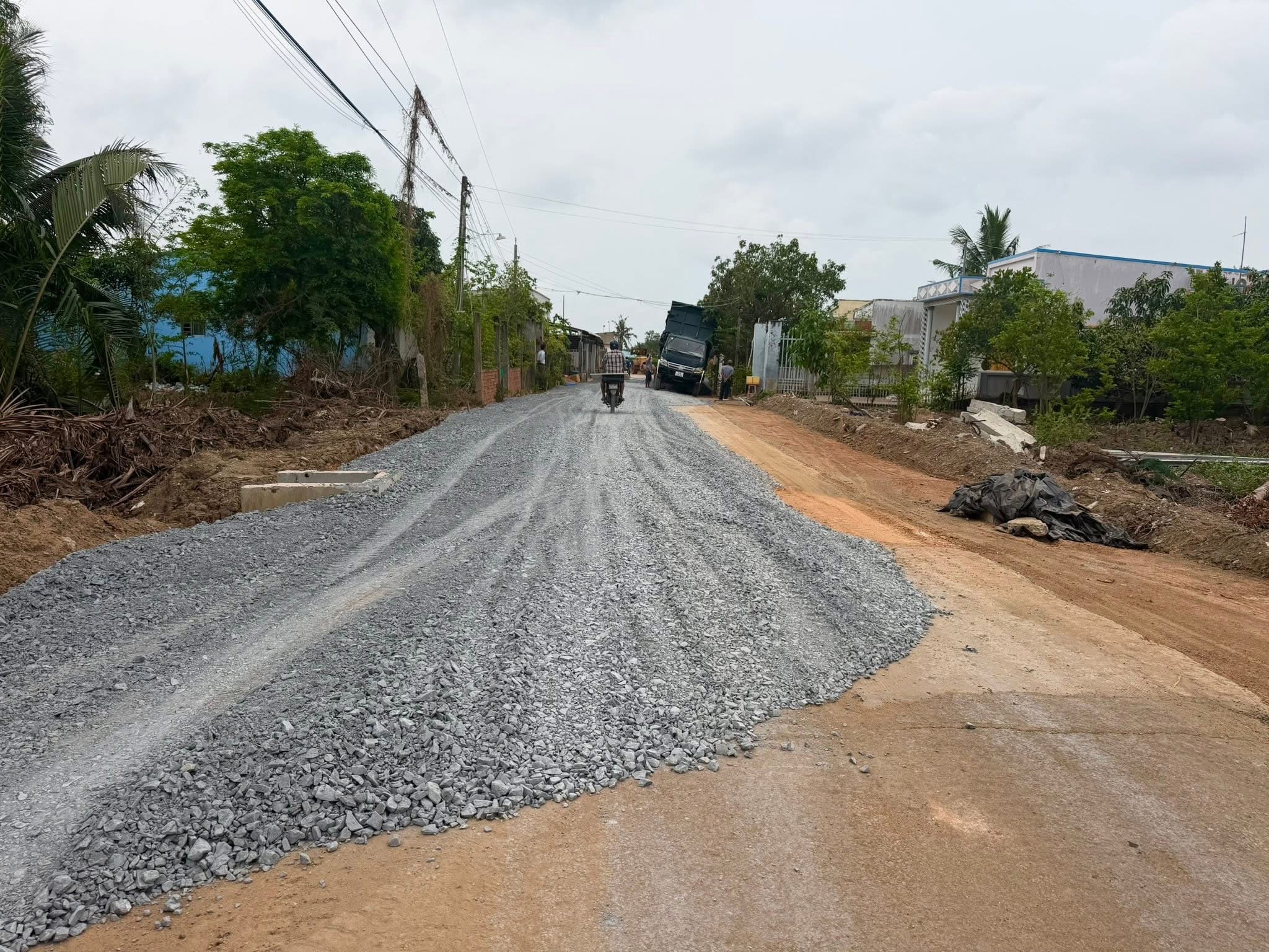 Đất mặt tiền QL50 trung tâm hành chính cần đước giá cực kỳ tốt