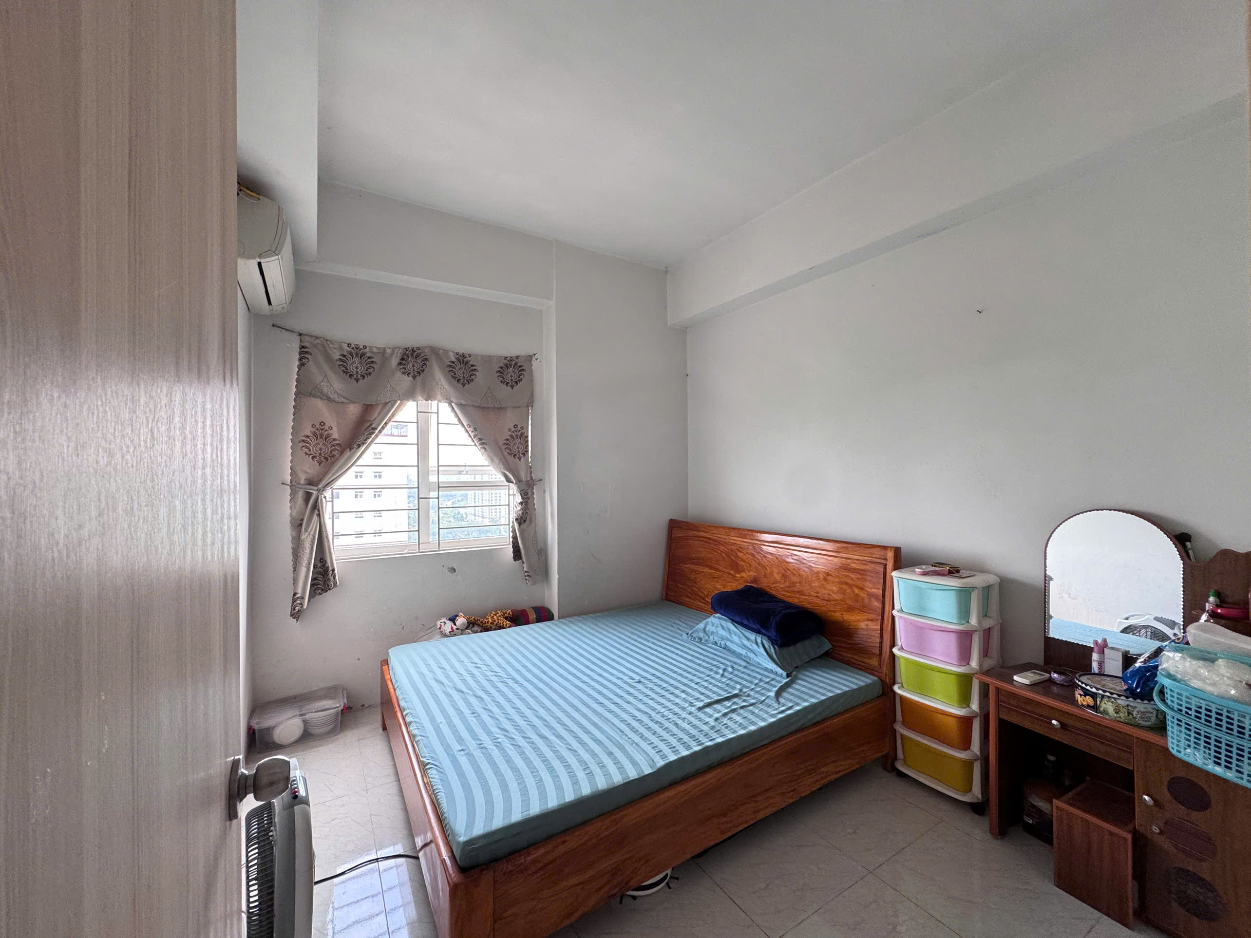 Chính Chủ Gửi Bán Căn Hộ 72m² – View 2 Hồ Đẹp Nhất Chung Cư Thanh Hà